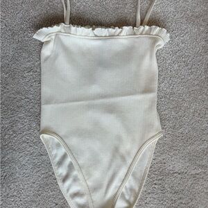 Zara Cream Ribbed Bodysuit